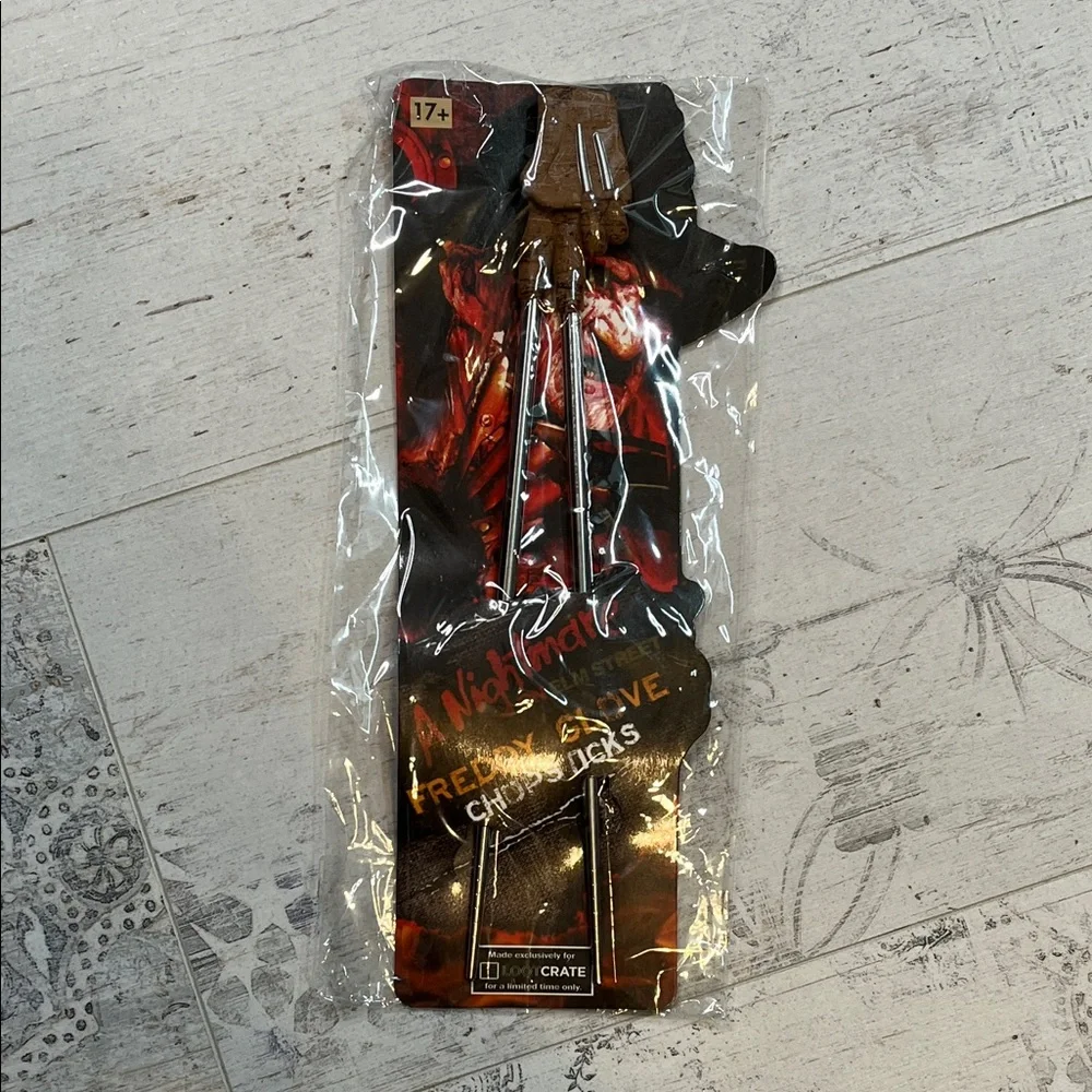 Loot Crate A Nightmare On Elm Street Freddy Glove Chopsticks